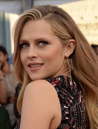 Actress Theresa Palmer arrivesfor the the 23rd annual SAG Awards held at the Shrine Auditorium in Los Angeles on January 29, 2017. The Screen Actors Guild Awards will be broadcast live on TNT and TBS.  LAP20170129512 JIMxRUYMEN