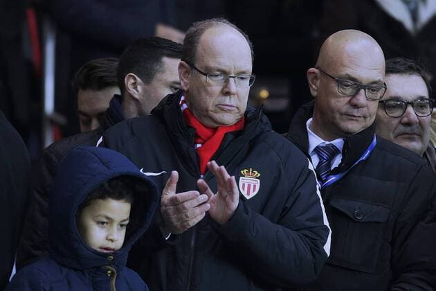 Fürst Albert II. von Monaco besucht Fußballspiel von Monaco in Paris PSG wins against Monaco in the ligue 1 of France at Parc des Princes, Albert II Prince of Monaco , Grimaldi, 644 cordon Cordon Press  alfonsoxjimenezxvalero Albert II Prince of Monaco at PSG against Monaco in the ligue 1