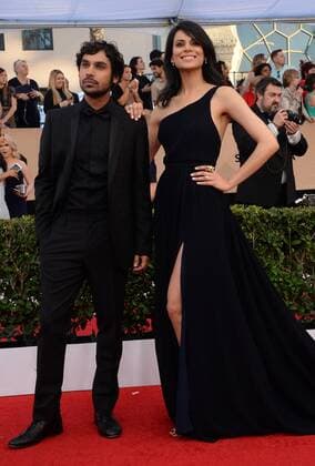 Actor Kunal Nayyar (L) and model Neha Kapur arrive for the the 23rd annual SAG Awards held at the Shrine Auditorium in Los Angeles on January 29, 2017. The Screen Actors Guild Awards will be broadcast live on TNT and TBS.  LAP20170129573 JIMxRUYMEN
