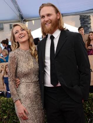Actors Sanne Hamers (L) and Wyatt Russell arrive for the the 23rd annual SAG Awards held at the Shrine Auditorium in Los Angeles on January 29, 2017. The Screen Actors Guild Awards will be broadcast live on TNT and TBS.  LAP20170129755 JIMxRUYMEN