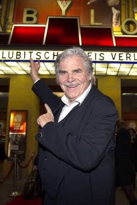 Entertainment Bilder der Woche Themen der Woche Bilder des Tages Peter Simonischek bei der Verleihung vom Ernst-Lubitsch-Preis 2017 im Kino Babylon. Berlin, 29.01.2017 Foto:xC.xBehringx xFuturexImage