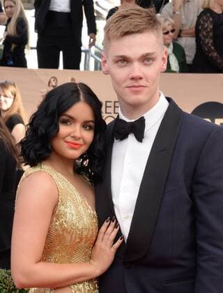 Actors Ariel Winter (L) and Levi Meaden arrive for the 23rd annual SAG Awards held at the Shrine Auditorium in Los Angeles on January 29, 2017. The Screen Actors Guild Awards will be broadcast live on TNT and TBS.  LAP20170129772 JIMxRUYMEN