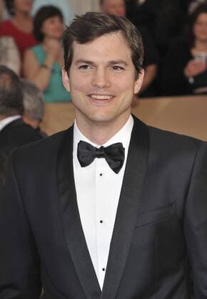 Ashton Kutcher SCREEN ACTORS GUILD AWARDS: ARRIVALS Los Angeles Patrick Rideaux PicturePerfect
