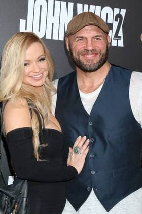 LOS ANGELES - JAN 30: Mindy Robinson, Randy Couture at the John Wick: Chapter 2 Premiere at ArcLight Theater on January 30, 2017 in Los Angeles, CA  Copyright: xKathyxHutchinsx xIPAx xHutchinsxPhotox