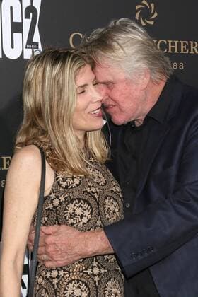 LOS ANGELES - JAN 30: Steffanie Sampson, Gary Busey at the John Wick: Chapter 2 Premiere at ArcLight Theater on January 30, 2017 in Los Angeles, CA  Copyright: xKathyxHutchinsx xIPAx xHutchinsxPhotox