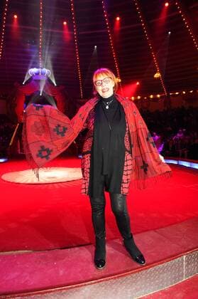 Viktoria Brams 2. Winterpremiere Circus Krone Kronebau Manege Muenchen 01.02..2017