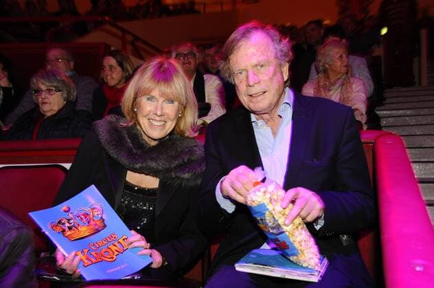 Prof. Dr. Brunno Reichart mit Ehefrau Elke 2. Winterpremiere Circus Krone Kronebau Manege Muenchen 01.02..2017