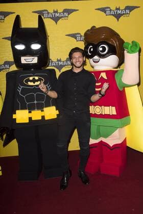 Rayane Bensetti CELEBRITES : Vor der Filmpremiere Lego Batman Movie Premiere - Paris - 01 02 2017 JBAutissier Panoramic 