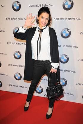 Mariella Ahrens Exclusive Premiere des neuen BMW 540i Limousine im BMW Haus am Kurfuestendamm in Berlin am 01.02.2017