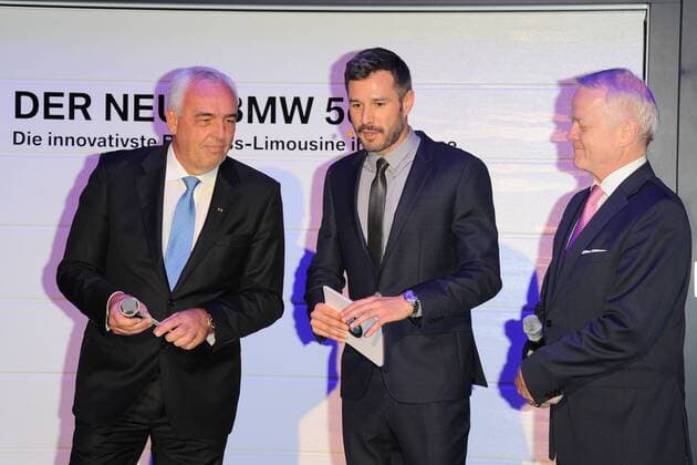 Hans-Reiner Schroeder, Jochen Schropp, Philipp von Sahr Exclusive Premiere des neuen BMW 540i Limousine im BMW Haus am Kurfuestendamm in Berlin am 01.02.2017