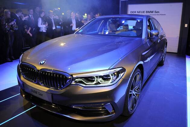 Die neue 5.er BMW Limousine Exclusive Premiere des neuen BMW 540i Limousine im BMW Haus am Kurfuestendamm in Berlin am 01.02.2017