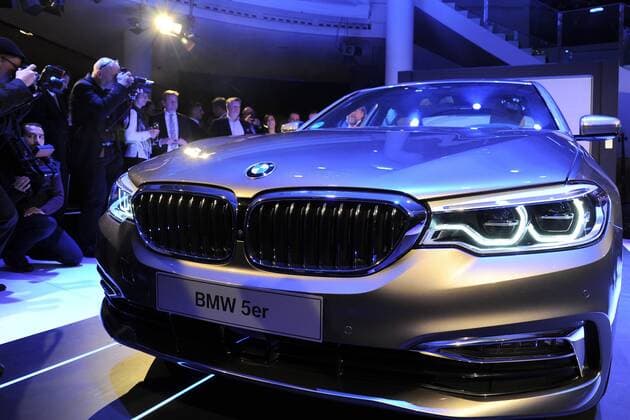 Exclusive Premiere des neuen BMW 540i Limousine im BMW Haus am Kurfuestendamm in Berlin am 01.02.2017