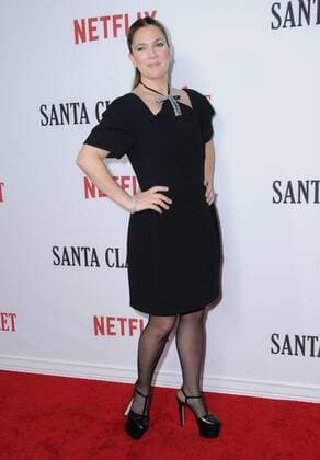 February 1, 2017 - Hollywood, CA, United States - 01 February 2017 - Hollywood, California - Drew Barrymore. Premiere Of Netflix s Santa Clarita Diet held at ArcLight Cinemas Cinerama Dome. Photo Credit: AdMedia Hollywood United States - ZUMAa123 20170201_zaa_a123_012 Copyright: xBirdiexThompsonx