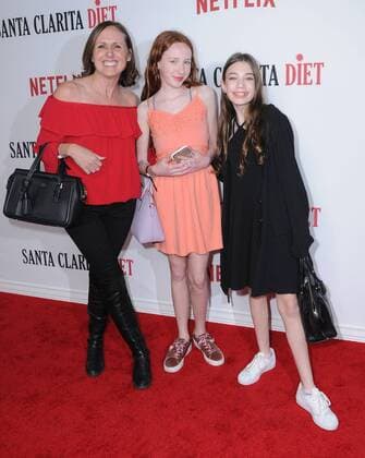 February 1, 2017 - Hollywood, CA, United States - 01 February 2017 - Hollywood, California - Molly Shannon. Premiere Of Netflix s Santa Clarita Diet held at ArcLight Cinemas Cinerama Dome. Photo Credit: AdMedia Hollywood United States - ZUMAa123 20170201_zaa_a123_096 Copyright: xBirdiexThompsonx
