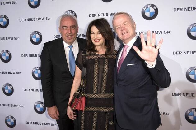 Hans-Reiner Schröder, Iris Berben und Philipp von Sahr bei der exklusiven BMW 5er Premiere im BMW Haus am Kurfürstendamm. Berlin, 01.02.2017 Foto:xF.xKernx xFuturexImage