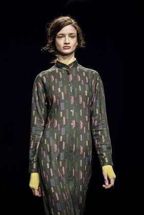 February 2, 2017 - Barcelona, Catalonia, Spain - A model walks the runway at the Aubergin fashion show presenting the new Est. collection during 080 Barcelona Fashion Week Barcelona Spain - ZUMAo105 20170202_zap_o105_011 Copyright: xMatthiasxOesterlex
