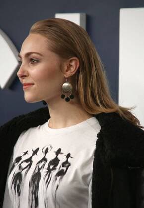 February 2, 2017 - New York, New York, U.S. - ANNA SOPHIA ROBB attends the New York premiere of the sixth and final season of Girls on HBO.February 2, 2017.Alice Tully Hall, Lincoln Center, NYC.Photos by , Photos Inc.2017 New York U.S. - ZUMAms4_ 20170202_zaf_ms4_028 Copyright: xSoniaxMoskowitzx