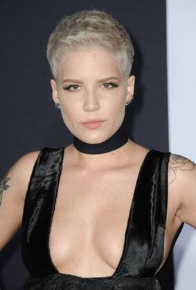 February 2, 2017 - Hollywood, California, U.S. - Halsey. attends the Los Angeles Premiere of Fifty Shades Darker held at the Theater at Ace Hotel in Los Angeles, California on February 2, 2017. 2017. Hollywood U.S. - ZUMAl86_ 20170202_zaf_l86_043 Copyright: xDavexLongendykex
