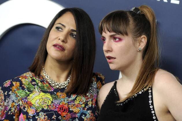 Jennifer Konner und Lena Dunham bei der Premiere der sechsten und finalen Staffel der HBO TV-Serie Girls in derAlice Tully Hall im Lincoln Center. New York, 02.02.2017 Foto:xD.xVanxTinex xFuturexImage