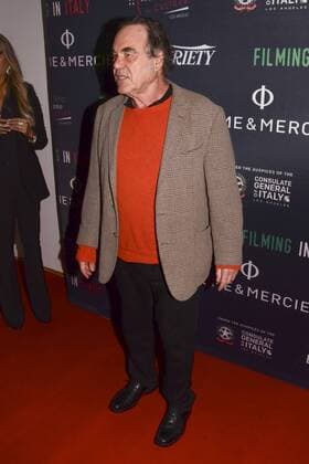 Oliver Stone attneds the LA Premiere of Ukraine On Fire where Oliver Stone Receives Baume and Mercer Special Award at the Italian Institute of Coulture on Friday February 3, 2017. 2017 - USA - Oliver Stone Receives Baume and Mercer Special Award.  Copyright: xBillyxBennightx