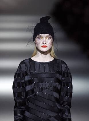 February 5, 2017 - Kiev, Ukraine - A model presents a creation by Ukrainian designer ALIONA SEREBROVA, during the Ukrainian Fashion Week in Kiev, Ukraine, on 05 February 2017. The fashion event presents Fall Winter 2017 18 collections by Ukrainian and International designers from 4 to 8 February. Kiev Ukraine - ZUMAg194 20170205_zap_g194_009 Copyright: xSergxGlovnyx