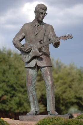 Sept. 13, 2005 - U.S. - KRT TRAVEL STORY SLUGGED: UST-LUBBOCK KRT PHOTOGRAPH BY MILTON ADAMS FORT WORTH STAR-TELEGRAM (DALLAS OUT) (October 9) The Buddy Holly Statue stands in Buddy Holly Plaza, near the Lubbock Memorial Civic Center in Lubbock, Texas. It is the focal point of the Walk of Fame which honors West Texas musicians. (cdm) 2005 - ZUMAm67_ 20050913_baf_m67_129 Copyright: xMiltonxAdamsx