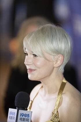 Michelle Williams attends the Cinema Vanguard Award during the 32nd Santa Barbara International Film Festival at the Arlington Theatre on February 5, 2017 in Santa Barbara, California. USA - 2017 - 32nd Santa Barbara International Film Festival - Cinema Vanguard - Arrivals  Copyright: xMichaelxWeinsteinx