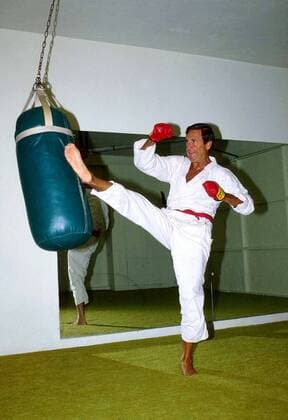 Beverly Hills, California, U.S. - BOB BARKER karate training. - ZUMAg49_ 20050727_gaf_g49_065 Copyright: xBobxNoblex