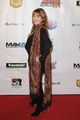 February 6, 2017 - Hollywood, California, U.S. - Jane Seymour attends The Los Angeles Premiere of Running Wild held at the TCL Chinese 6 Theatre in Hollywood, California on February 6, 2017. 2009 Hollywood U.S. - ZUMAl86_ 20170206_zaf_l86_006 Copyright: xDavexLongendykex
