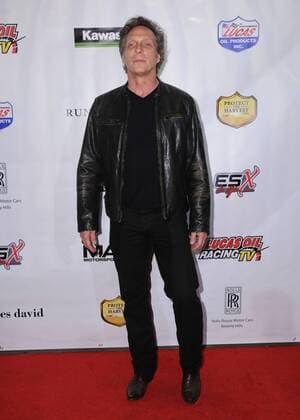 February 6, 2017 - Hollywood, CA, United States - 06 February 2017 - Hollywood, California - William Fichtner. Running Wild Los Angeles Premiere held at the TCL Chinese 6 Theater. Photo Credit: AdMedia Hollywood United States - ZUMAa123 20170206_zaa_a123_211 Copyright: xBirdiexThompsonx