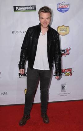 February 6, 2017 - Hollywood, CA, United States - 06 February 2017 - Hollywood, California - Brett Davern. Running Wild Los Angeles Premiere held at the TCL Chinese 6 Theater. Photo Credit: AdMedia Hollywood United States - ZUMAa123 20170206_zaa_a123_232 Copyright: xBirdiexThompsonx