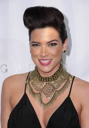 February 6, 2017 - Hollywood, CA, United States - 06 February 2017 - Hollywood, California - Kelly Nishimoto. Running Wild Los Angeles Premiere held at the TCL Chinese 6 Theater. Photo Credit: AdMedia Hollywood United States - ZUMAa123 20170206_zaa_a123_265 Copyright: xBirdiexThompsonx
