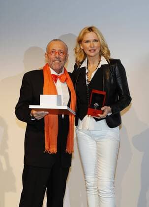 Bilder des Tages Leonhard Mueller, Veronika Ferres (Kategorie: Beste Schauspielerin9 bei Verleihung ASKANIA Award 2017 im Ellington Hotel Berlin.