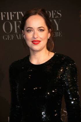 Dakota Johnson bei der Fifty Shades of Grey - Gefährliche Liebe Film Premiere am 7.02.2017 in Hamburg Fifty Shades of Grey- Gefaehrliche Liebe Filmpremiere in Hamburg, 2017 