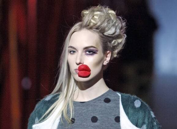 February 7, 2017 - Kiev, Ukraine - A model presents a creation by Ukrainian designer ALEXEY ZALEVSKIY , during the Ukrainian Fashion Week in Kiev, Ukraine, on 07 February 2017. The fashion event presents Fall Winter 2017 18 collections by Ukrainian and International designers from 4 to 8 February. Kiev Ukraine - ZUMAg194 20170207_zap_g194_013 Copyright: xSergxGlovnyx