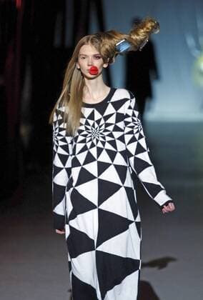 February 7, 2017 - Kiev, Ukraine - A model presents a creation by Ukrainian designer ALEXEY ZALEVSKIY , during the Ukrainian Fashion Week in Kiev, Ukraine, on 07 February 2017. The fashion event presents Fall Winter 2017 18 collections by Ukrainian and International designers from 4 to 8 February. Kiev Ukraine - ZUMAg194 20170207_zap_g194_015 Copyright: xSergxGlovnyx