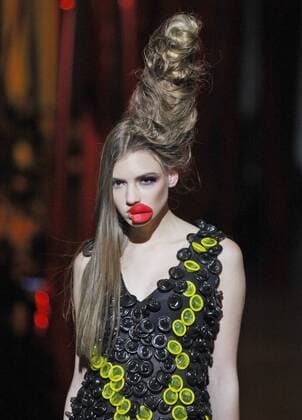 February 7, 2017 - Kiev, Ukraine - A model presents a creation made by condoms by Ukrainian designer ALEXEY ZALEVSKIY , during the Ukrainian Fashion Week in Kiev, Ukraine, on 07 February 2017. The fashion event presents Fall Winter 2017 18 collections by Ukrainian and International designers from 4 to 8 February. Kiev Ukraine - ZUMAg194 20170207_zap_g194_019 Copyright: xSergxGlovnyx