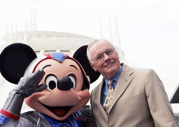 Jul 15, 2005; Anaheim, CA, USA; NEIL ARMSTRONG at the Relaunch of ÒSpace MountainÓ ride at Disneyland in Anaheim, California. Mandatory - ZUMAl64_ 20050715_spa_l64_008 Copyright: xDavidxLivingstonx