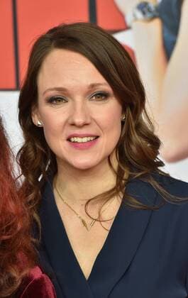 Schauspielerin Carolin Kebekus posiert am 07.02.2017 in Köln bei der Premiere des Films Schatz nimm Du sie .