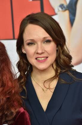 Schauspielerin Carolin Kebekus posiert am 07.02.2017 in Köln bei der Premiere des Films Schatz nimm Du sie .