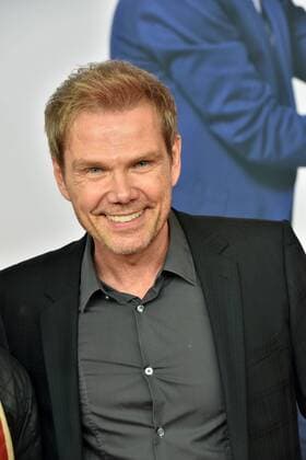 Regisseur Sven Unterwaldt posiert am 07.02.2017 in Köln bei der Premiere des Films Schatz nimm Du sie .