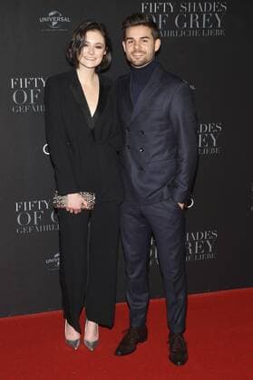 Lea van Acken und Lucas Reiber bei der Europapremiere des Kinofilms Fifty Shades of Grey - Gefährliche Liebe Fifty Shades Darker im Cinemaxx Dammtor. Hamburg, 07.02.2017 Foto:xH.xHartmannx xFuturexImage