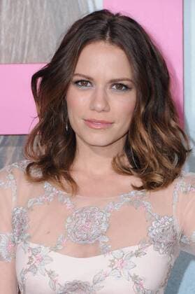 February 7, 2017 - Hollywood, CA, United States - 07 February 2017 - Hollywood, California - Bethany Joy Lentz. Los Angeles Premiere of HBO s limited series Big Little Lies held at the TCL Chinese 6 Theater. Photo Credit: AdMedia Hollywood United States - ZUMAa123 20170207_zaa_a123_196 Copyright: xBirdiexThompsonx