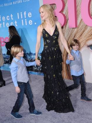 February 7, 2017 - Hollywood, CA, United States - 07 February 2017 - Hollywood, California - Cameron Crovetti, Nicole Kidman, Nicholas Crovetti. Los Angeles Premiere of HBO s limited series Big Little Lies held at the TCL Chinese 6 Theater. Photo Credit: AdMedia Hollywood United States - ZUMAa123 20170207_zaa_a123_223 Copyright: xBirdiexThompsonx