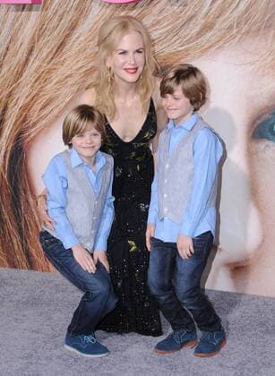 February 7, 2017 - Hollywood, CA, United States - 07 February 2017 - Hollywood, California - Cameron Crovetti, Nicole Kidman, Nicholas Crovetti. Los Angeles Premiere of HBO s limited series Big Little Lies held at the TCL Chinese 6 Theater. Photo Credit: AdMedia Hollywood United States - ZUMAa123 20170207_zaa_a123_228 Copyright: xBirdiexThompsonx