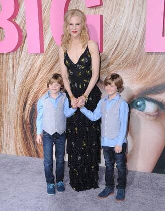February 7, 2017 - Hollywood, CA, United States - 07 February 2017 - Hollywood, California - Cameron Crovetti, Nicole Kidman, Nicholas Crovetti. Los Angeles Premiere of HBO s limited series Big Little Lies held at the TCL Chinese 6 Theater. Photo Credit: AdMedia Hollywood United States - ZUMAa123 20170207_zaa_a123_229 Copyright: xBirdiexThompsonx