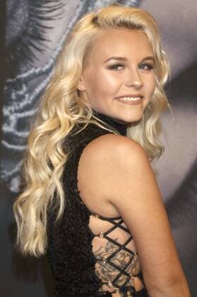 Dagi Bee bei der Europapremiere des Kinofilms Fifty Shades of Grey - Gefährliche Liebe Fifty Shades Darker im Cinemaxx Dammtor. Hamburg, 07.02.2017 Foto:xgbrcix xFuturexImage