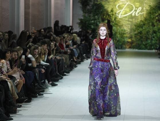 February 7, 2017 - Kiev, Ukraine - A model presents a creation by Ukrainian designer Iryna DIL during the Ukrainian Fashion Week FW 2017 18, at Mystetskyi Arsenal in Kiev, Ukraine, 07 February 2017. The event presents Autumn-Winter 2017 18 collections by Ukrainian and International designers, from 4 to 8 February. Kiev Ukraine  - ZUMAn230 20170207_zaa_n230_349 Copyright: xStrx