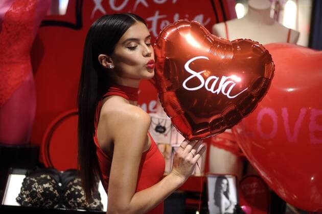 Sara Sampaio beim Victoria s Secret Angels Photocall zur Präsentation der Hottest Gift packs for Valentine s Day im Victoria™s Secret 5th Avenue Store. New York, 07.02.2017 Foto:xD.xVanxTinex xFuturexImage