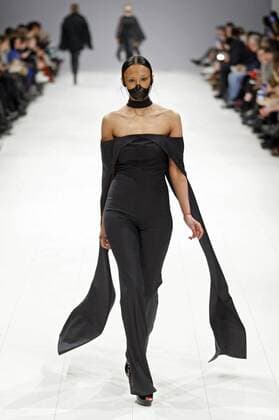 February 8, 2017 - Kiev, Ukraine - A model presents a creation by Ukrainian designer IVAN FOTESKO, during the Ukrainian Fashion Week in Kiev, Ukraine, on 08 February 2017. The fashion event presents Fall Winter 2017 18 collections by Ukrainian and International designers from 4 to 8 February. Kiev Ukraine - ZUMAg194 20170208_zap_g194_032 Copyright: xSergxGlovnyx